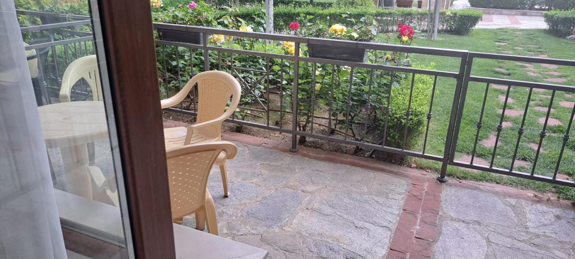 Patrick'S Apartments - Sorrento Sole Mare, Свети-Влас Экстерьер фото